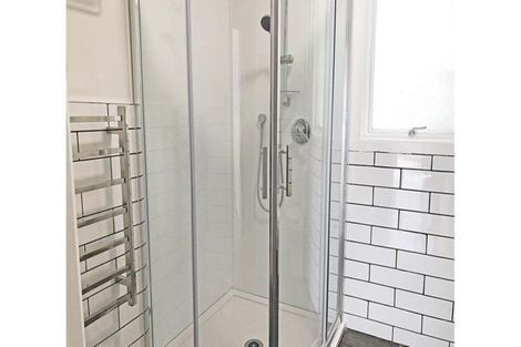 Photo of property in 2/118 Lake Road, Belmont, Auckland, 0622