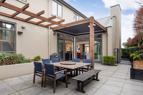 Photo of property in 25 Montgomery Terrace, Hokowhitu, Palmerston North, 4410