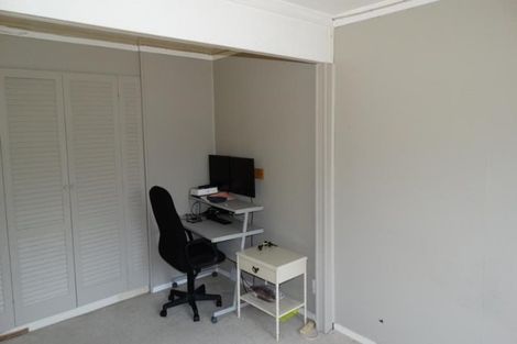 Photo of property in 1/7 Te Atatu Road, Te Atatu South, Auckland, 0610