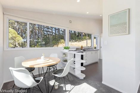 Photo of property in 37 Spenmoor Street, Newlands, Wellington, 6037