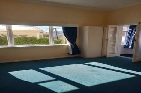 Photo of property in 5 Claremont Grove, Mount Victoria, Wellington, 6011