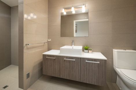 Photo of property in 27 Amelia Crescent, Waikawa, Picton, 7220