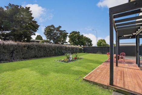 Photo of property in 47 Great South Road, Papakura, 2110