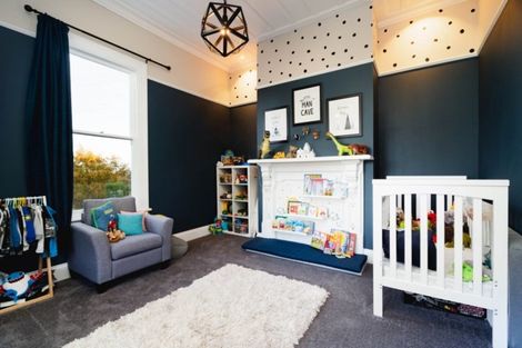 Photo of property in 22 Lawson Street, Roslyn, Dunedin, 9011