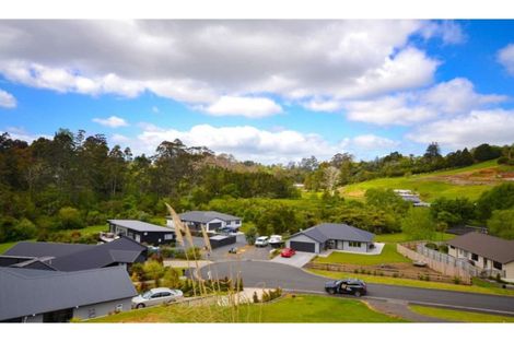 Photo of property in 35 Alderton Drive, Kerikeri, 0230