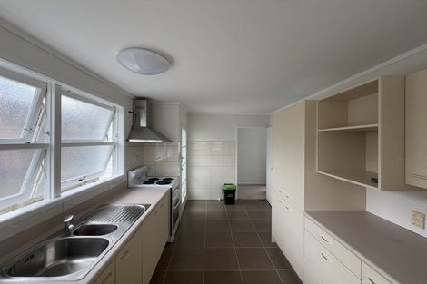 Photo of property in 100 Udys Road, Pakuranga, Auckland, 2010