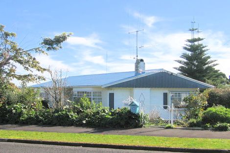 Photo of property in 94 Storey Avenue, Forest Lake, Hamilton, 3200