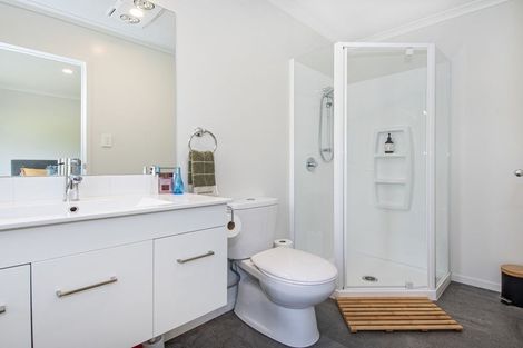 Photo of property in 14 Mangakino Lane, Kauri, Kamo, 0185