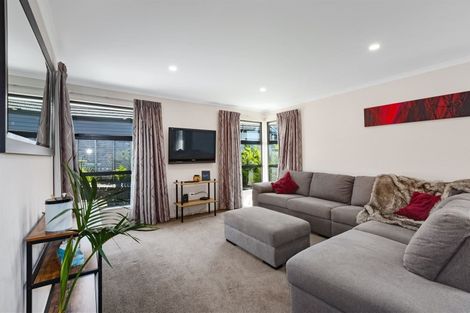 Photo of property in 55 Nelson Avenue, Aotea, Porirua, 5024