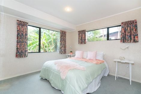 Photo of property in 72 Konini Road, Titirangi, Auckland, 0604
