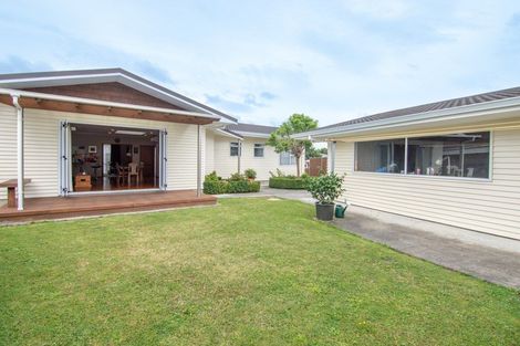 Photo of property in 55 Karamea Crescent, Kelvin Grove, Palmerston North, 4414