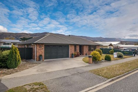 Photo of property in 42 Cairnmuir Crescent, Cromwell, 9310