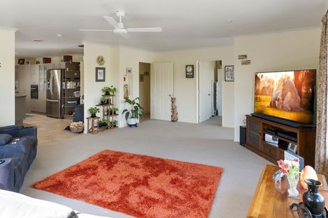 Photo of property in 24 Hollybush Drive, Brightwater, 7022