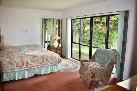 Photo of property in 12 Te Horo Beach Road, Te Horo, Otaki, 5581