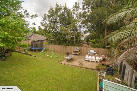 Photo of property in 2/7 Savoy Road, Glen Eden, Auckland, 0602