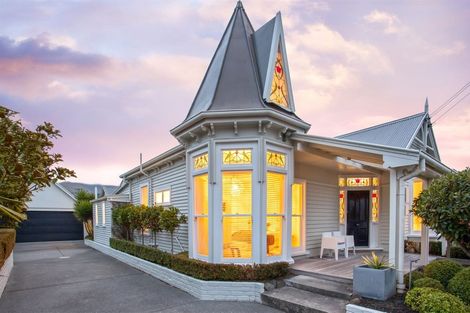 Photo of property in 60 Wiggins Street, Sumner, Christchurch, 8081