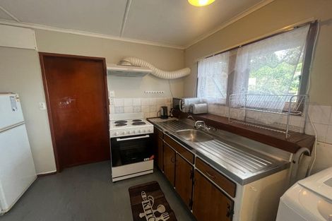 Photo of property in 150 Avondale Road, Avondale, Auckland, 1026