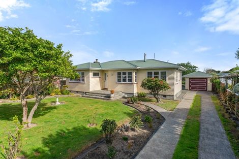 Photo of property in 17 Atmore Avenue, Otaki, 5512