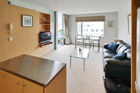 Photo of property in Sanctum Apartment, 10 Ebor Street, Te Aro, Wellington, 6011