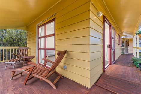 Photo of property in 772 West Coast Road, Oratia, Auckland, 0604