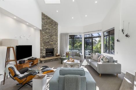 Photo of property in 116a Pah Road, Cockle Bay, Auckland, 2014