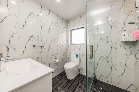 Photo of property in 14 Koroheke Road, Takanini, 2110