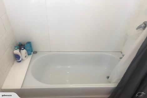 Photo of property in 4/49 Miro Street, New Lynn, Auckland, 0600