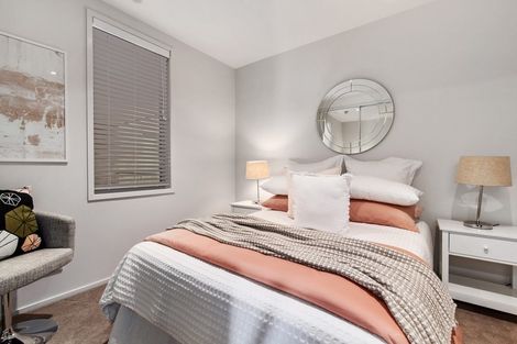 Photo of property in 101/585 Beach Road, Rothesay Bay, Auckland, 0630