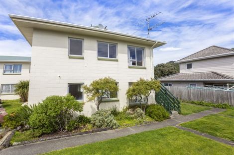 Photo of property in 15/154 Onepu Road, Lyall Bay, Wellington, 6022