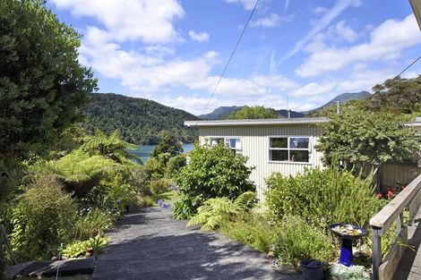 Photo of property in 3160 Tuna Bay, Tennyson Inlet, Rai Valley, 7195