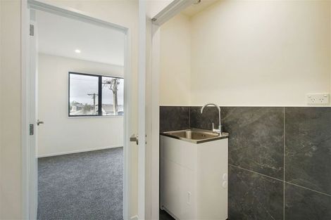 Photo of property in 5/10 Rimu Street, New Lynn, Auckland, 0600