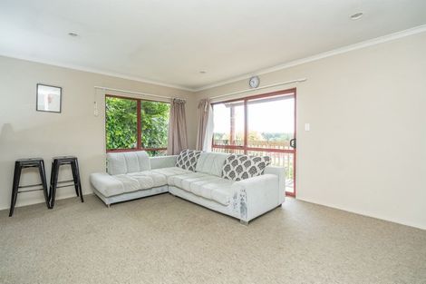 Photo of property in 94 Forest Lake Road, Forest Lake, Hamilton, 3200