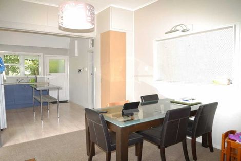 Photo of property in 92 Winara Avenue, Waikanae, 5036