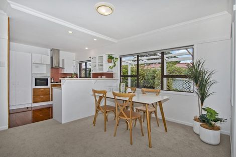 Photo of property in 16 Lovatt Crescent, Kensington, Whangarei, 0112