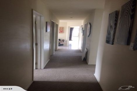 Photo of property in 218 Wainoni Road, Avondale, Christchurch, 8061