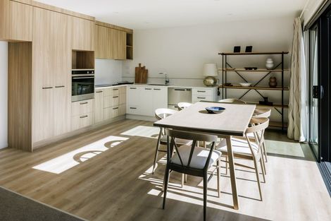 Photo of property in 12 Evergreen Parade, Rosehill, Papakura, 2113