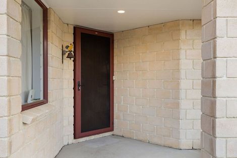 Photo of property in 16 Orlando Way, Kelvin Grove, Palmerston North, 4414