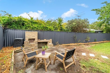 Photo of property in 4 Routley Crescent, Elderslea, Upper Hutt, 5018