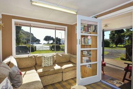 Photo of property in 141 Newcastle Street, Mahia, 4198