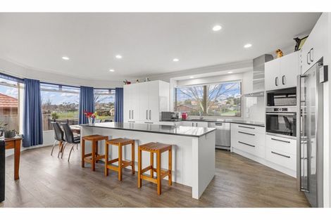 Photo of property in 294 Grandview Road, Western Heights, Hamilton, 3200