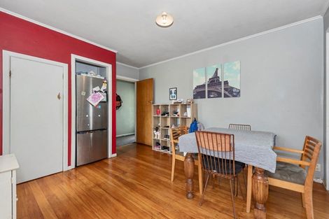 Photo of property in 10 Griffiths Place, Claudelands, Hamilton, 3214