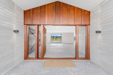 Photo of property in 9 Riverside Way, Clevedon, 2585