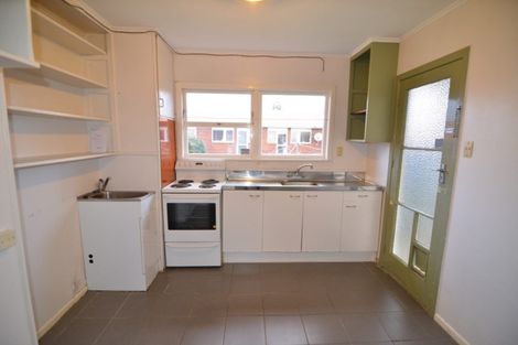 Photo of property in 1/68 Titirangi Road, New Lynn, Auckland, 0600