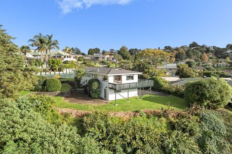 Photo of property in 18 Waikareao Way, Brookfield, Tauranga, 3110