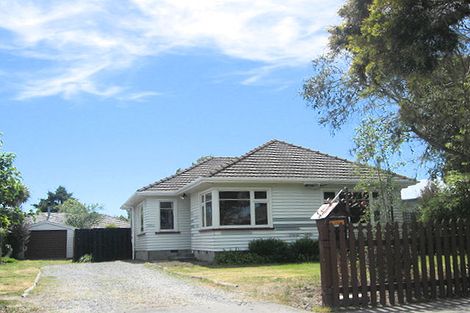 Photo of property in 36 Lake Terrace Road, Burwood, Christchurch, 8061