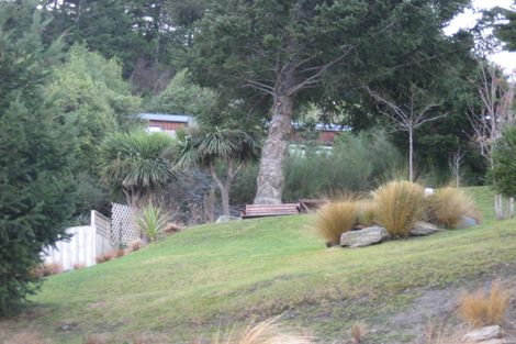 Photo of property in 19 Mckerrow Place, Sunshine Bay, Queenstown, 9300