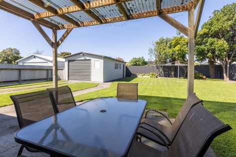 Photo of property in 52 Leicester Avenue, Tamatea, Napier, 4112