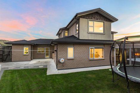 Photo of property in 18 Peel Lane, Aotea, Porirua, 5024