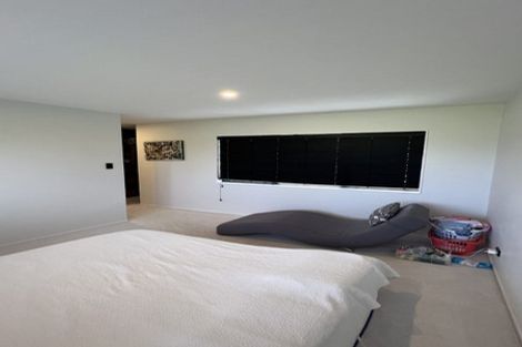 Photo of property in 3 Wyon Way, Flat Bush, Auckland, 2016