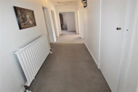 Photo of property in 8 Robertson Street, Glenholme, Rotorua, 3010